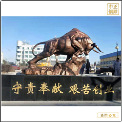 鑄銅關(guān)公 工廠批發(fā)純銅牛雕塑