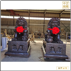 鑄銅關公 傳統(tǒng)故宮天安門獅子擺件