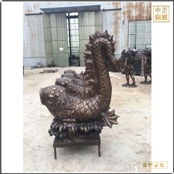 鑄銅關(guān)公 翹尾巴小魚銅雕塑