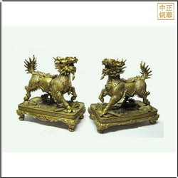 鑄銅關(guān)公 小型桌擺銅麒麟雕塑